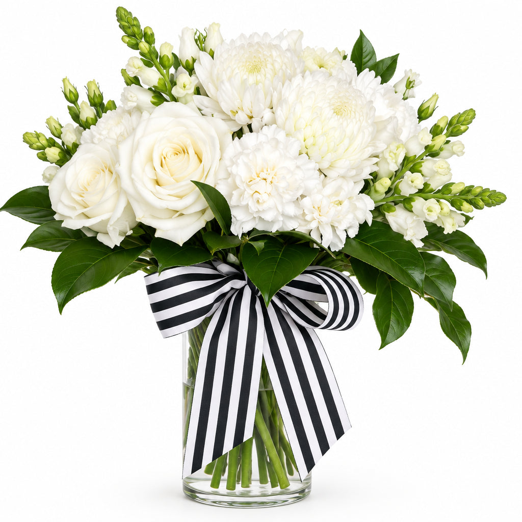 White floral arrangement – Classic Black and White by Gris Glam