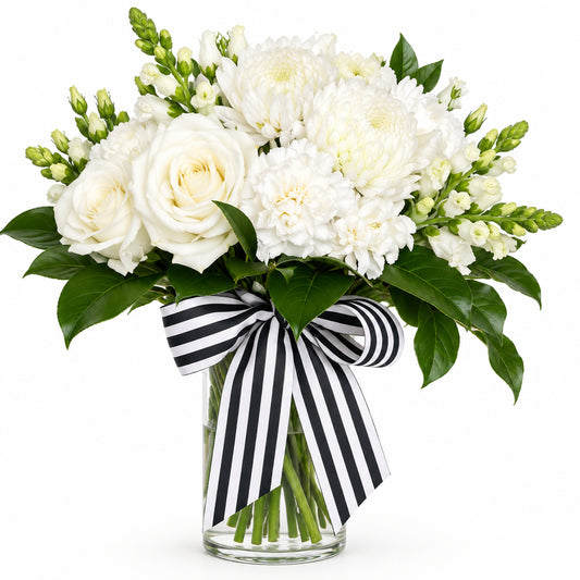 White floral arrangement – Classic Black and White by Gris Glam