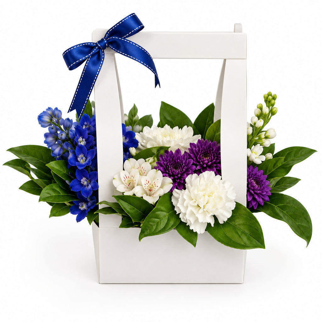 White floral arrangement – Ribbon Basket by Gris Glam